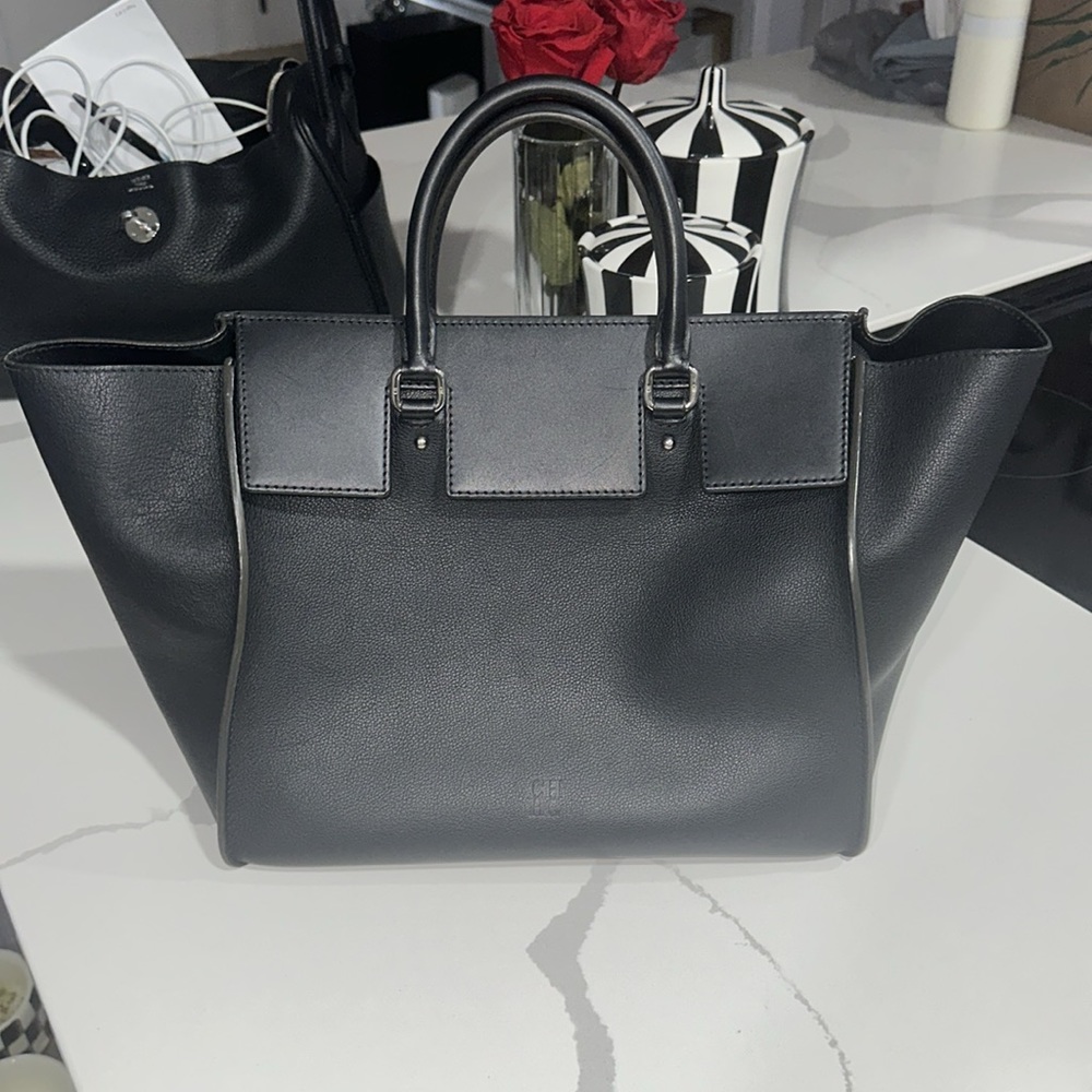 Carolina Herrera Vendome Medium Handbag Black $1800